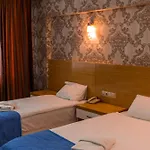 Peracity Hotel