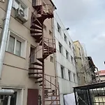 Peracity Hotel